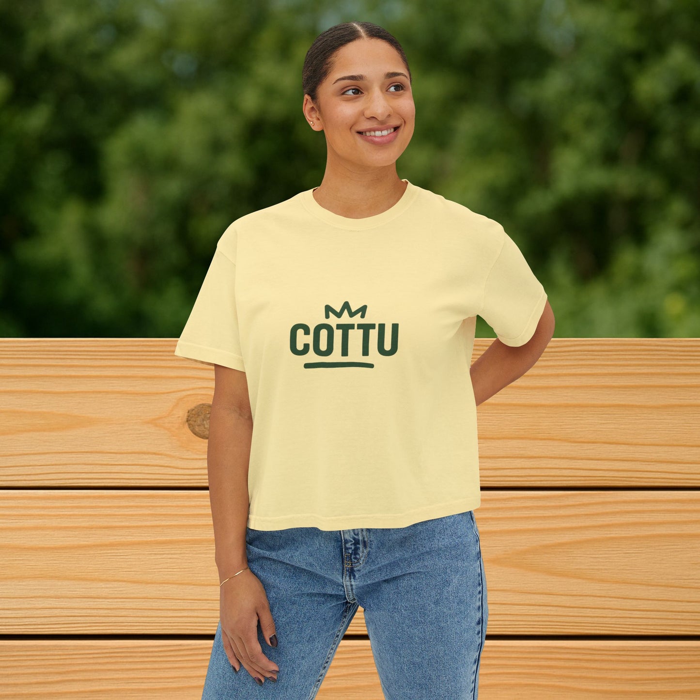 Copy of Boxy Tee - Sexy and Bright Retro Vibes Women's T-Shirt