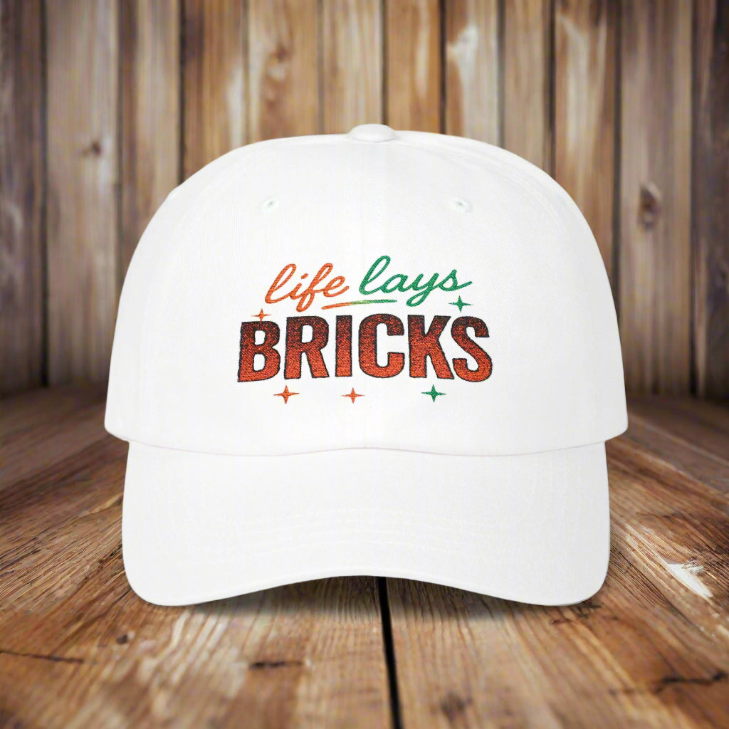 Life Lays Bricks Dad Cap - Classic White Hat, Perfect for Fathers' Day, Gift for Dads, Casual Style, Summer Accessory
