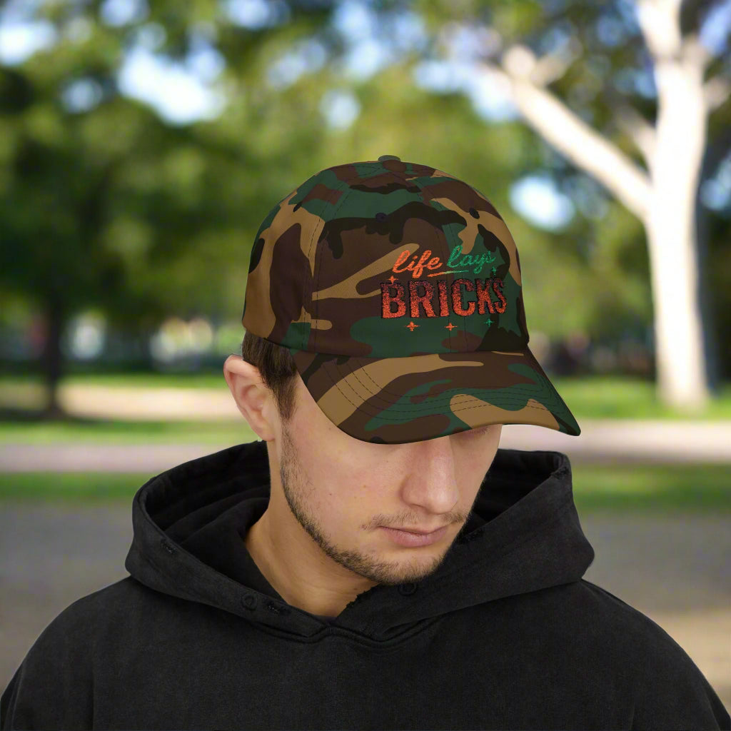 Life Lays Bricks Dad Cap - Classic White Hat, Perfect for Fathers' Day, Gift for Dads, Casual Style, Summer Accessory