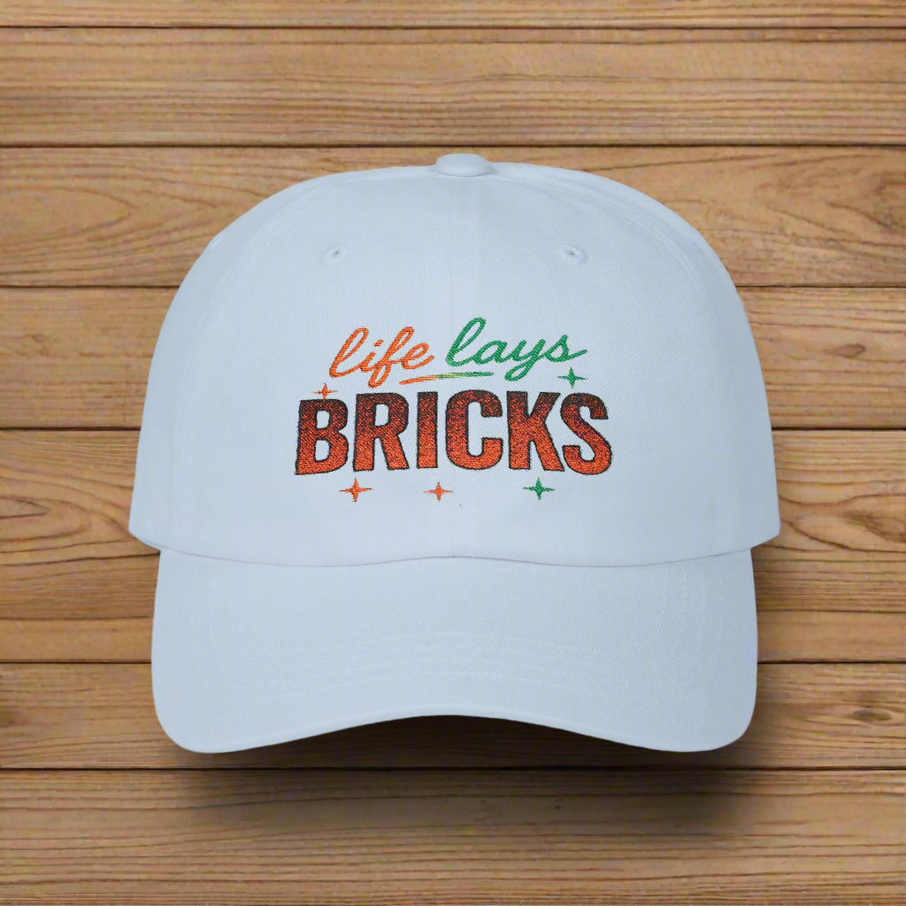Life Lays Bricks Dad Cap - Classic White Hat, Perfect for Fathers' Day, Gift for Dads, Casual Style, Summer Accessory