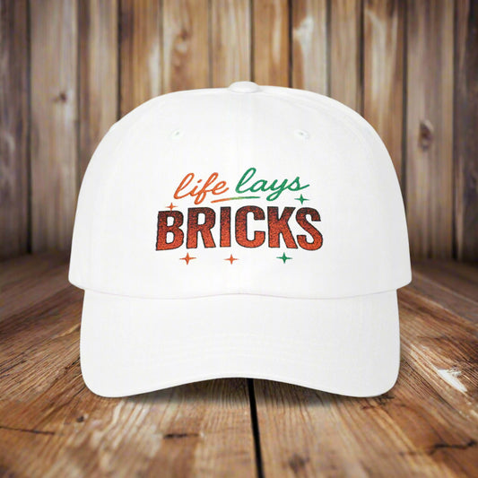 Life Lays Bricks Dad Cap - Classic White Hat, Perfect for Fathers' Day, Gift for Dads, Casual Style, Summer Accessory
