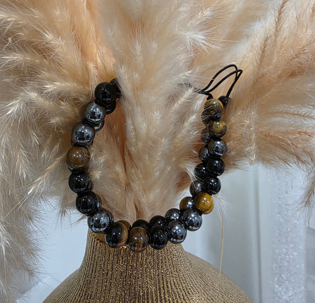 COTTU Triple Stone Adjustable Beaded Bracelet